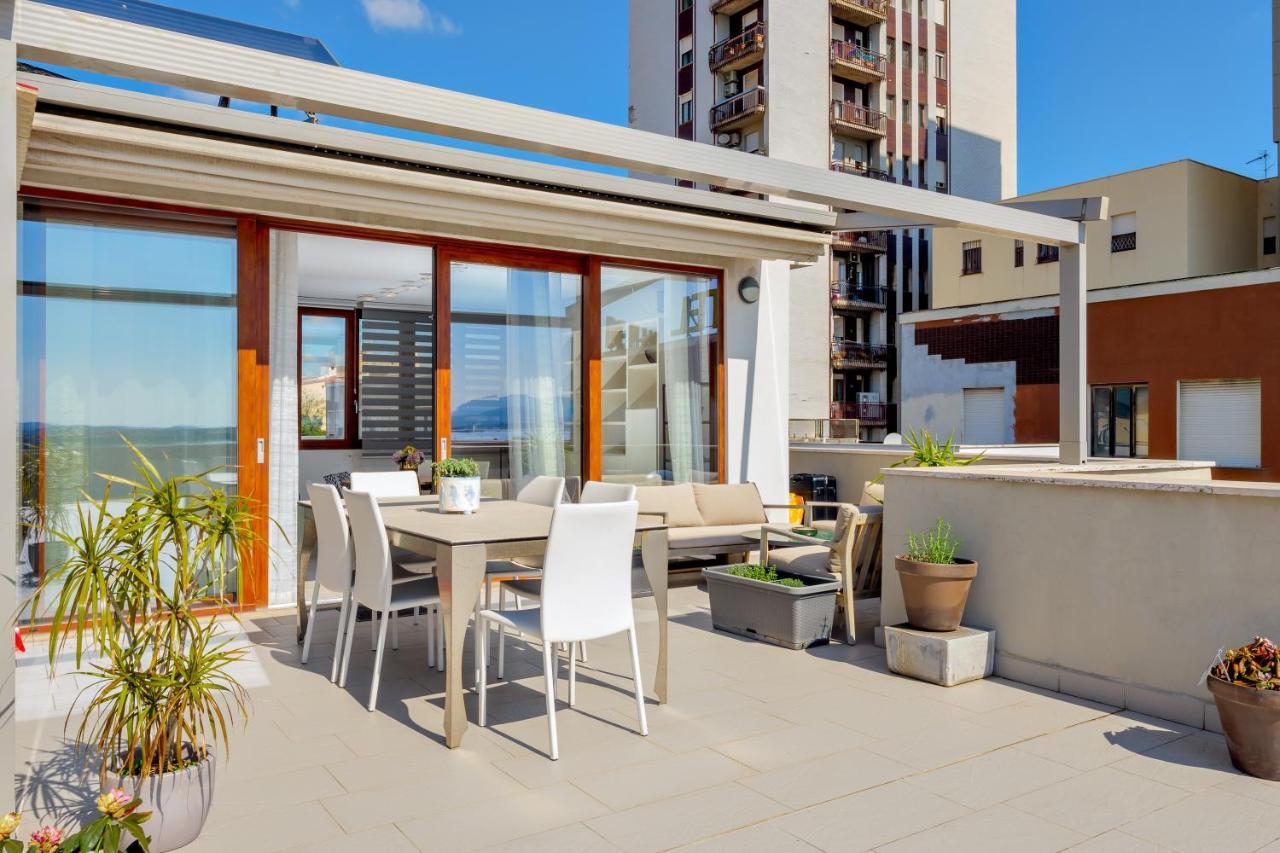 Window On The Sea Apartment Олбия Екстериор снимка